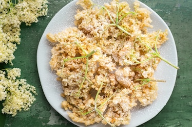 Fiori di sambuco fritti