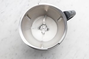 Preparazione Gelato alla banana con il Bimby - Fase 1