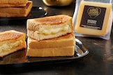 Honey butter toast al formaggio