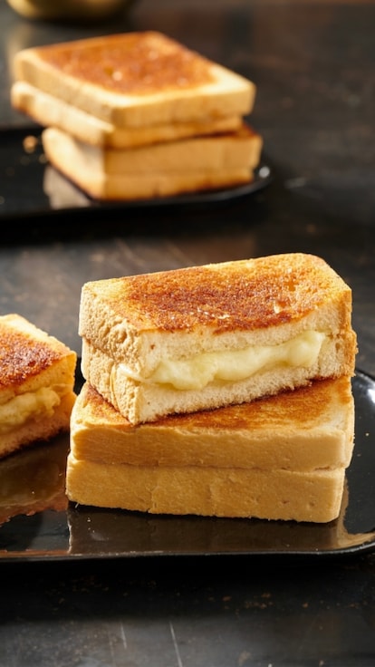 Honey butter toast al formaggio