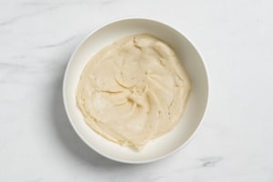 Preparazione Honey butter toast al formaggio - Fase 1