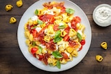 Insalata di tortellini