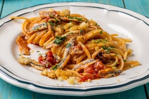 Preparazione Pasta con alici fresche - Fase 4