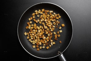 Preparazione Pasta con alici fresche - Fase 3
