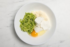 Preparazione Gnocchi di zucchine - Fase 2