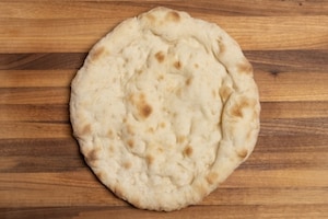 Preparazione Margherita DOP con base pronta - Fase 2