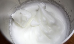 Preparazione Torta di crepes con mousse di cioccolato - Fase 4