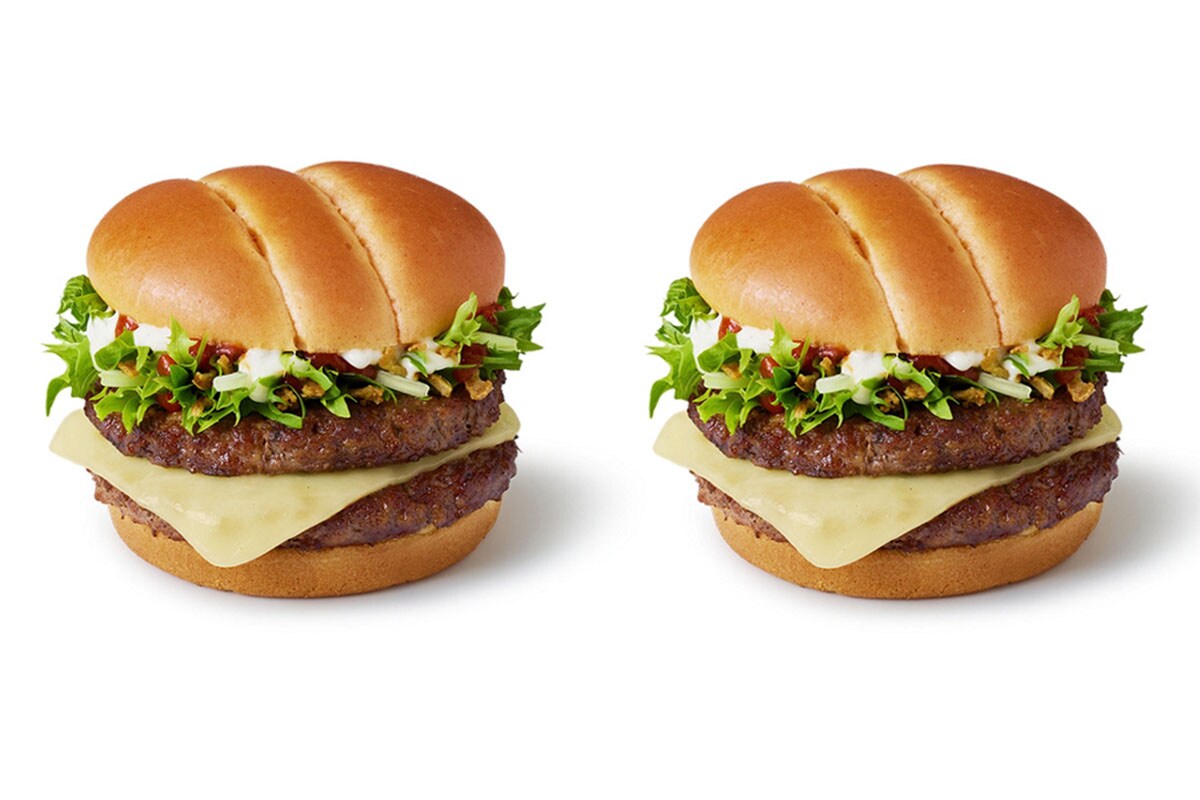 Il nuovo hamburger alle lasagne di McDonald's non arriverà in Italia. E questo ci fa felici