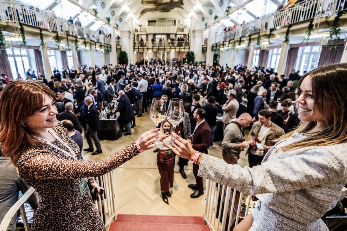 Merano Wine Festival 2024, più di 1000 espositori e oltre 3000 vini in degustazione