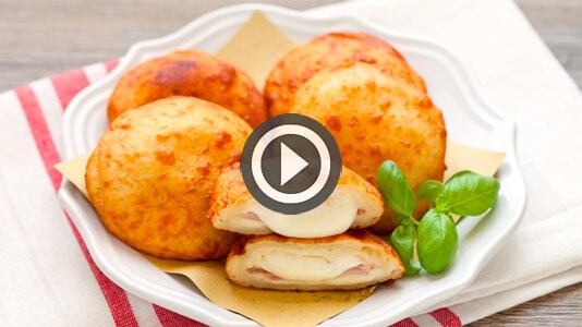 Guarda il video delle Bombe di patate