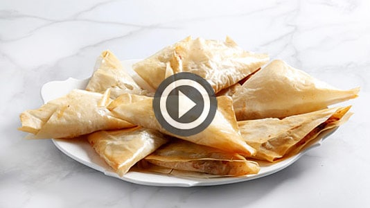 Guarda il video delle Fagottini di pasta fillo pere e gorgonzola