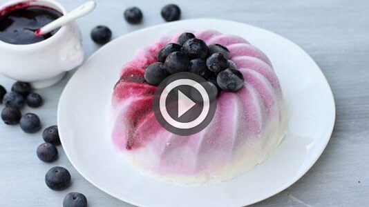 Guarda il video del Frozen yogurt con mirtilli e pesche