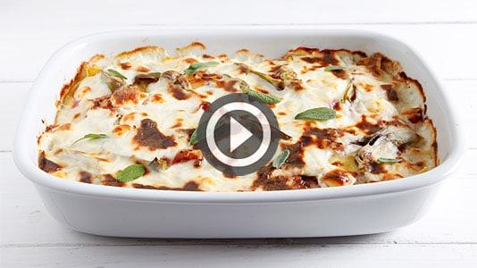 Guarda il video delle Lasagne ai carciofi, taleggio e pancetta arrotolata