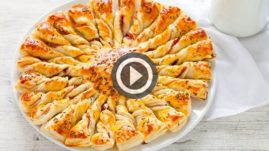 Guarda il video della Torta girandola, speck e parmigiano