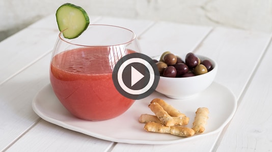 Guarda il video del Gazpacho cocktail