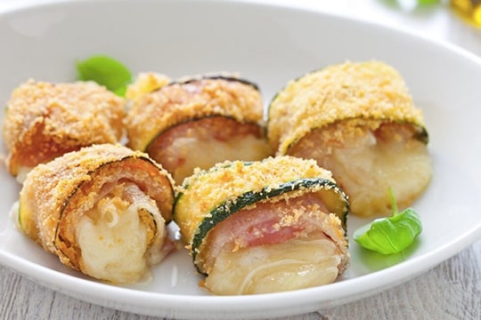 Guarda il video degli Involtini di zucchine con pancetta e fontina