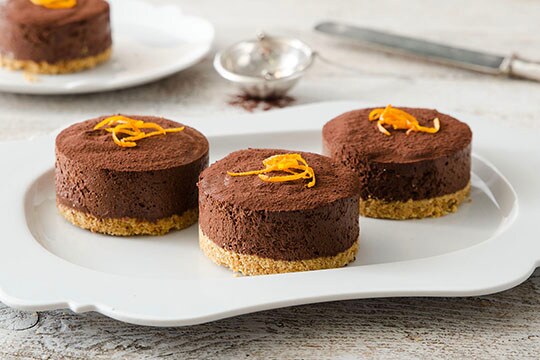 Guarda il video della Mousse al cioccolato e arancia