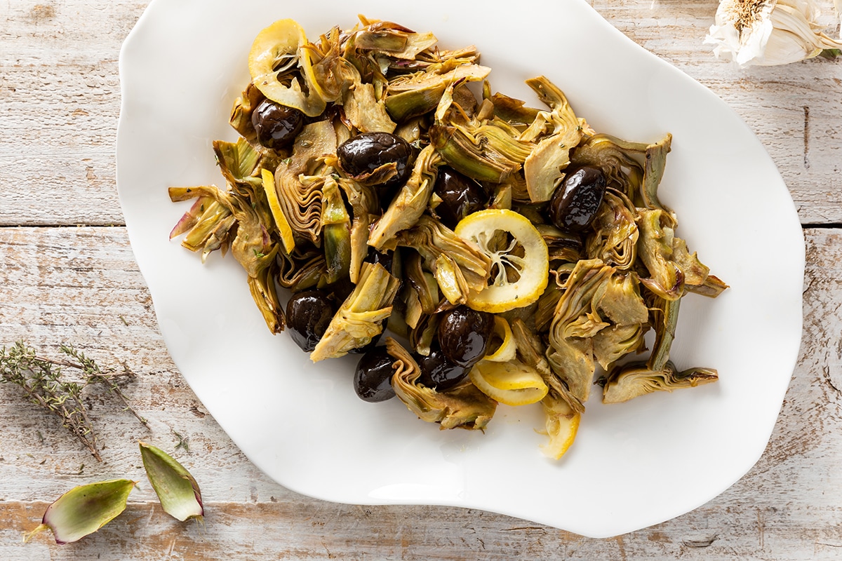 Carciofi alle olive e limone ricetta