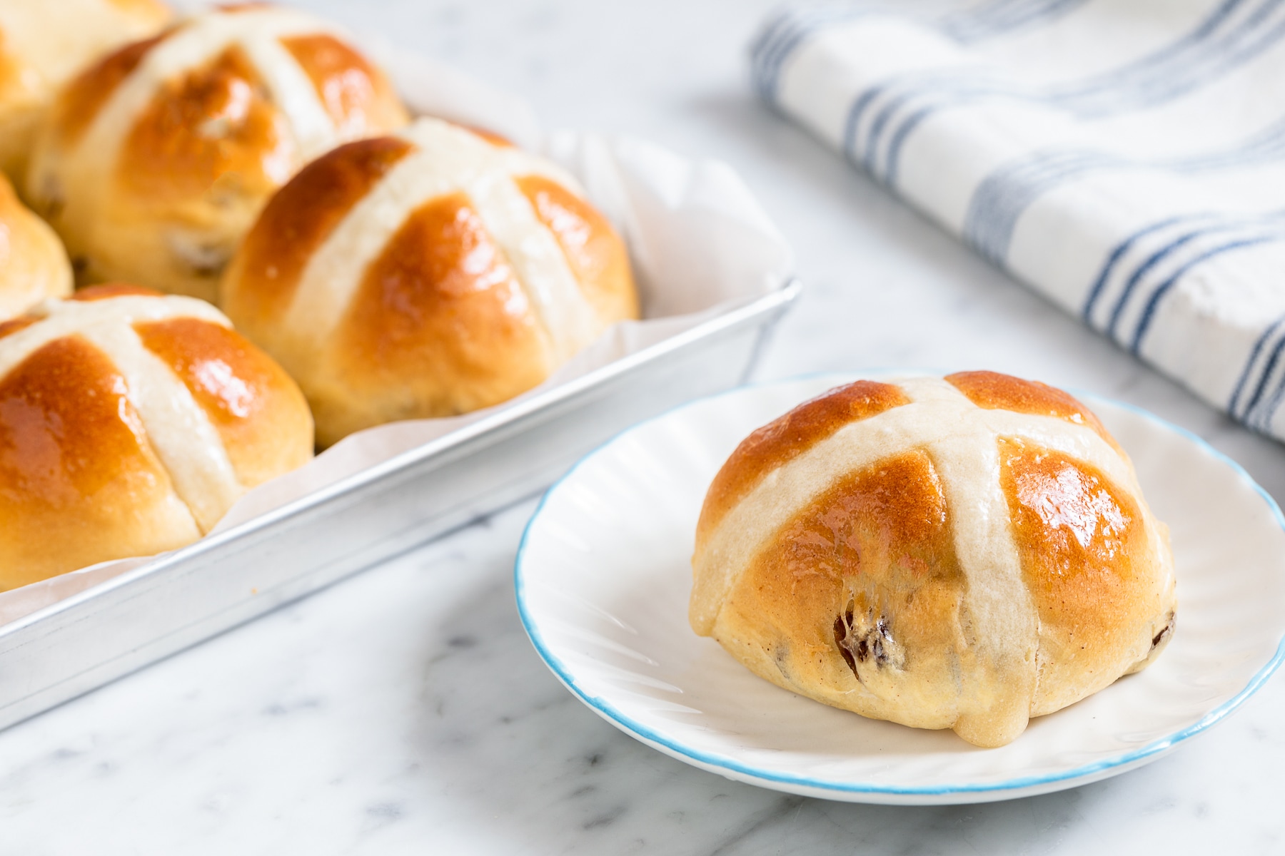 Hot cross buns ricetta