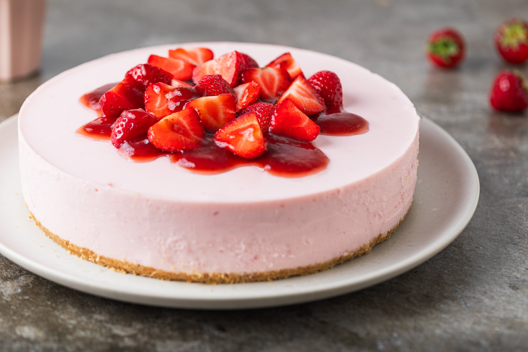 Torta fredda alle fragole ricetta