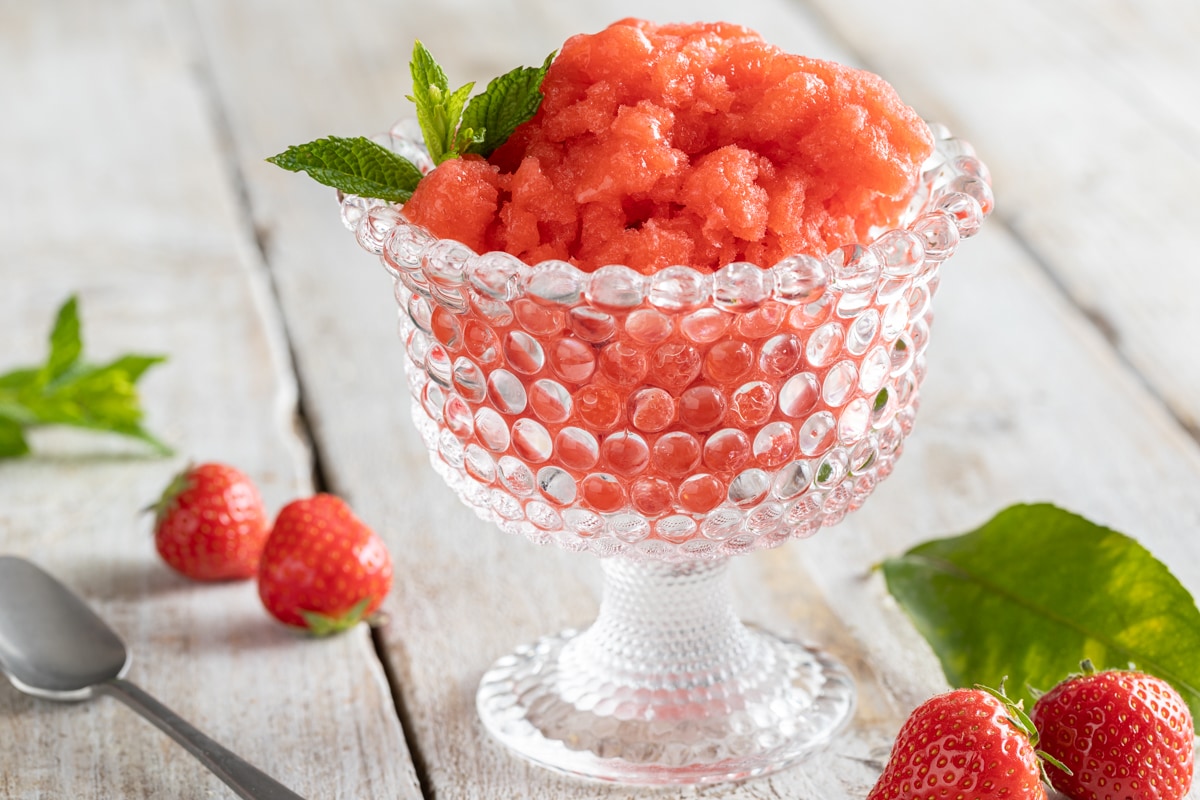 Granita di fragole ricetta