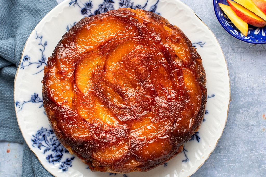 Torta rovesciata alle pesche ricetta