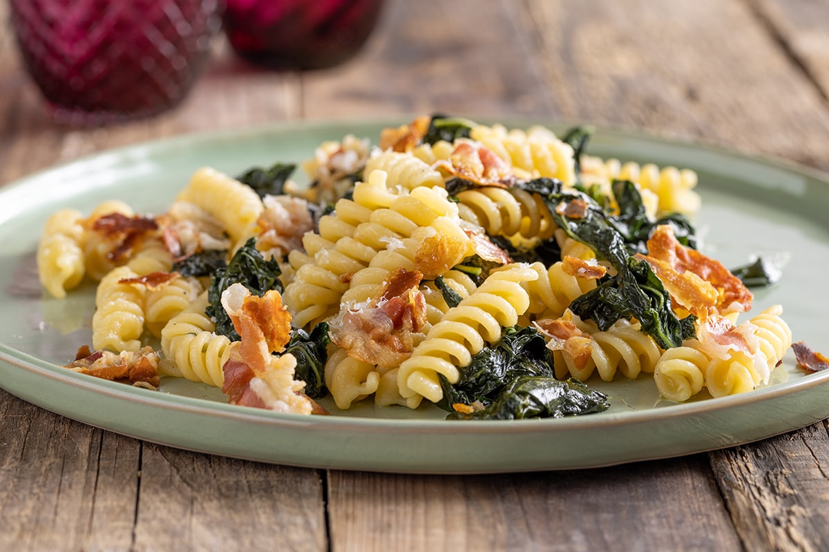 Pasta con il cavolo nero ricetta