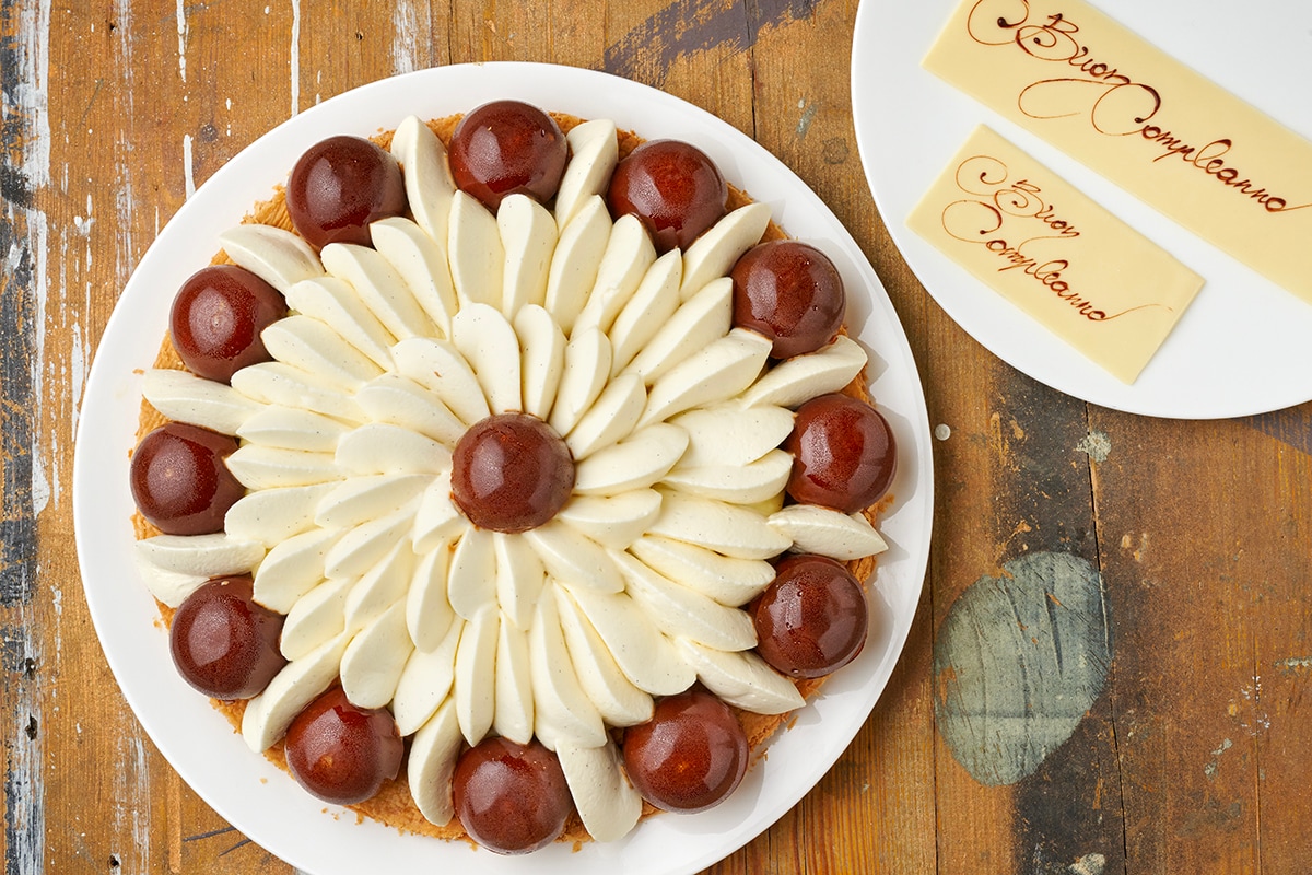 Torta di compleanno particolare  ricetta