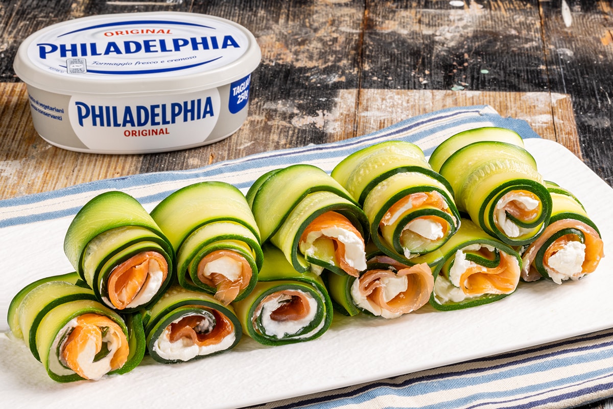 Involtini di zucchine e salmone ricetta