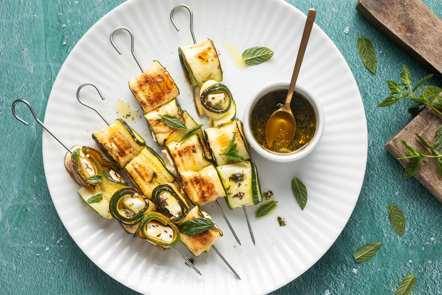 Spiedini di zucchine in padella ricetta