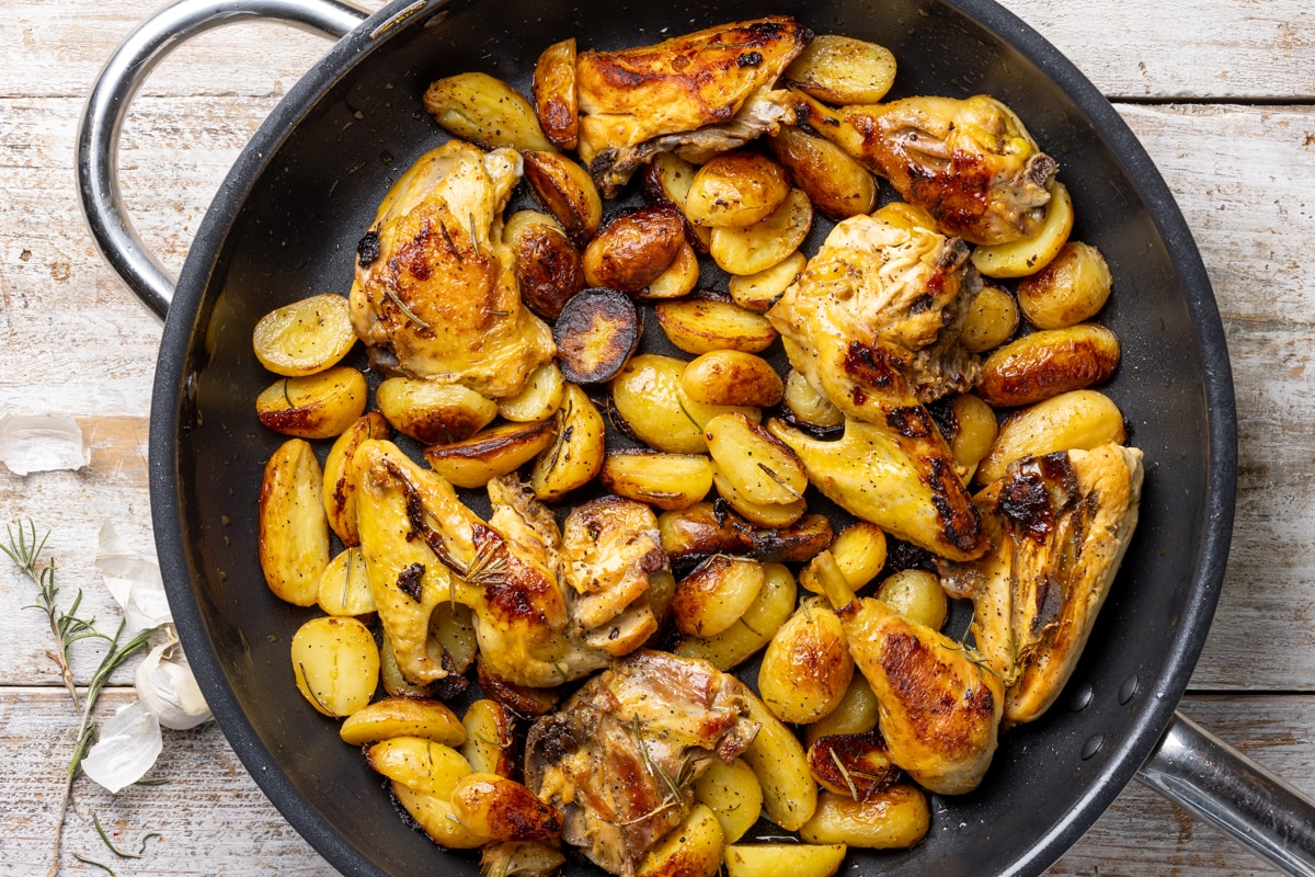 Pollo e patate in padella ricetta