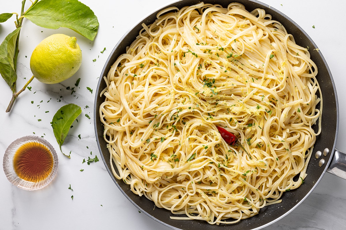 Pasta con colatura di alici ricetta