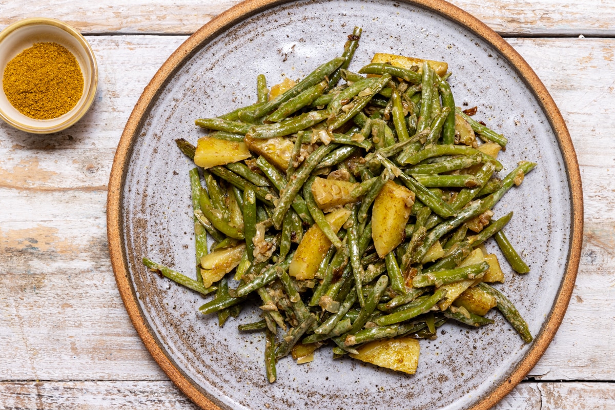Fagiolini con patate al curry ricetta