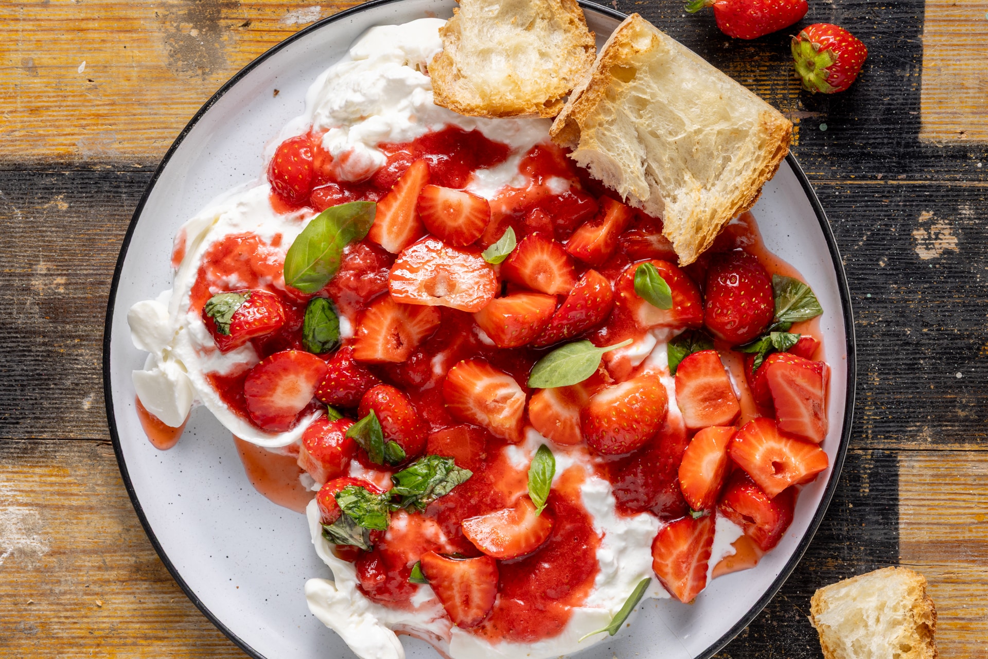 Fragole e burrata ricetta