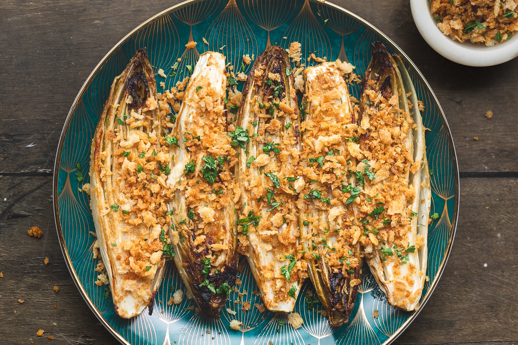 Indivia arrosto al burro di miso ricetta