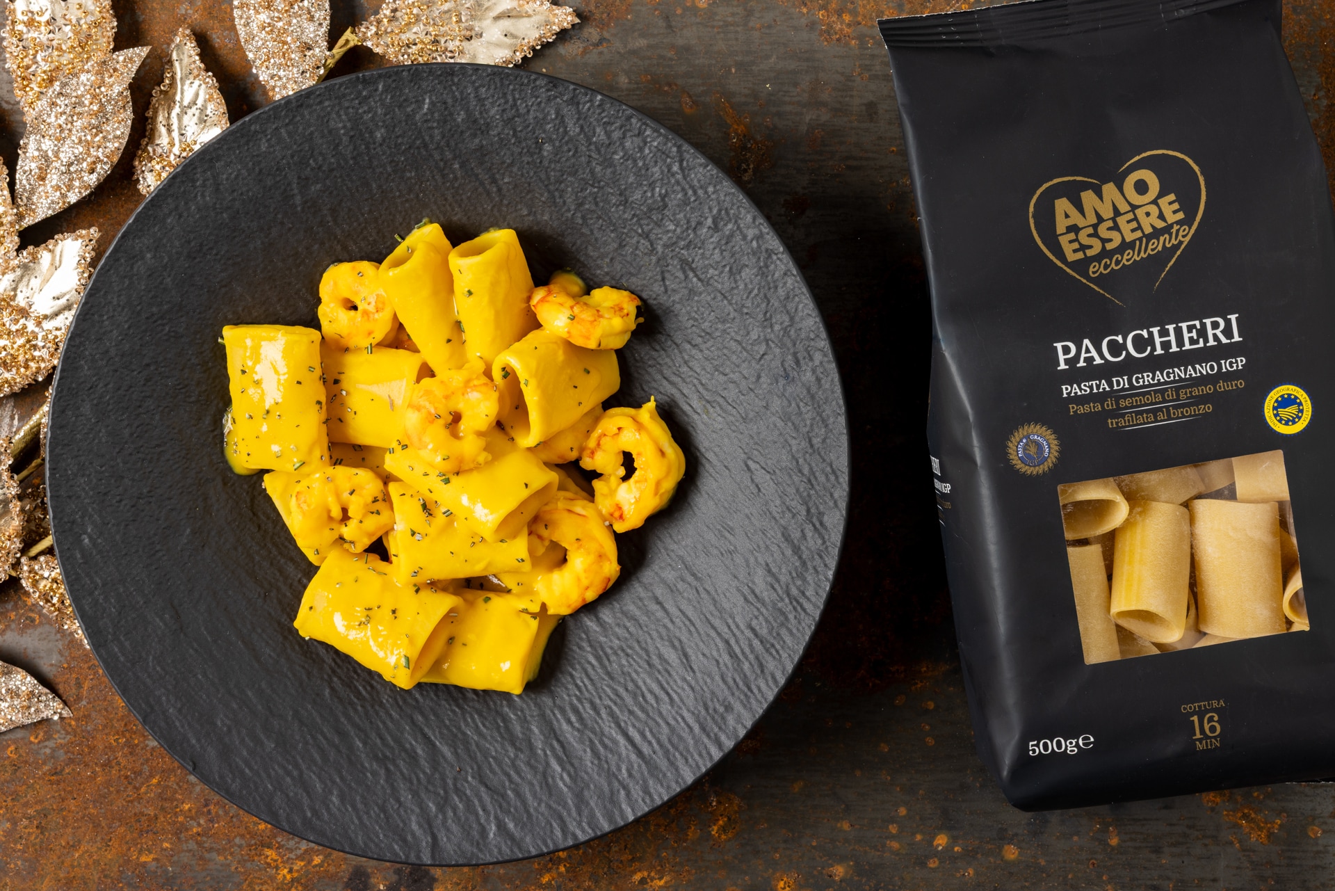 Paccheri con crema di zafferano e gamberi ricetta