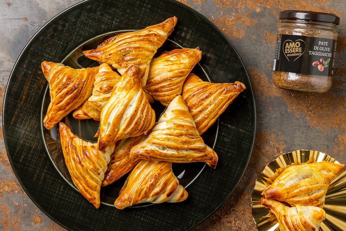 Sfogliatelle salate veloci ricetta
