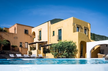 Weekend al Signum, nel cuore verde delle Isole Eolie